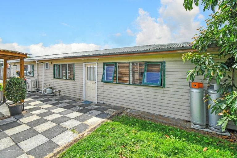 Photo of property in 12a Scott Road, Papakura, 2110