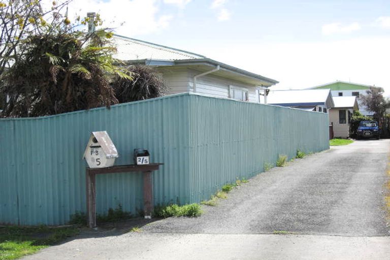 Photo of property in 3/5 Roto Street, Tahunanui, Nelson, 7011