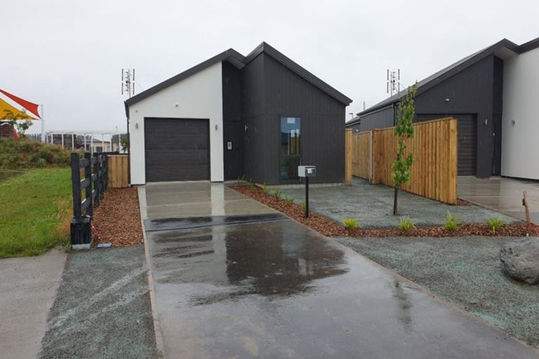 Photo of property in 12 Nepia Lane, Rolleston, 7615