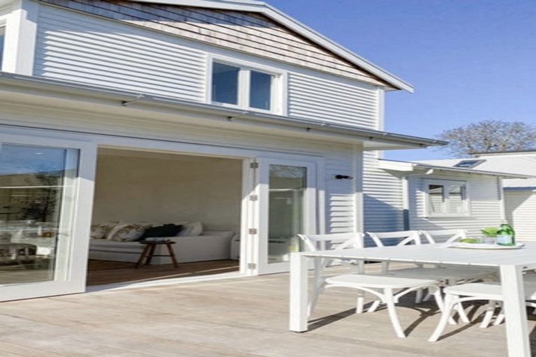 Photo of property in 24 Westminster Street, St Albans, Christchurch, 8014