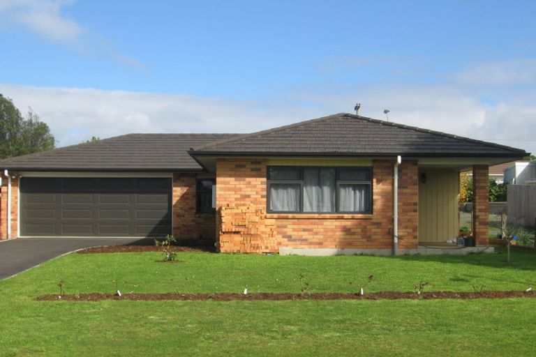 Photo of property in 6 Kowhai Park Road, Maunu, Whangarei, 0110