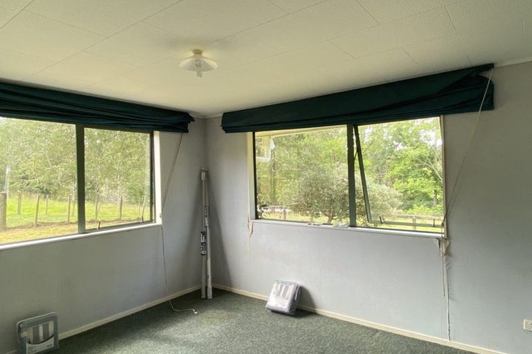 Photo of property in 680 Haruru Road, Kaukapakapa, 0873