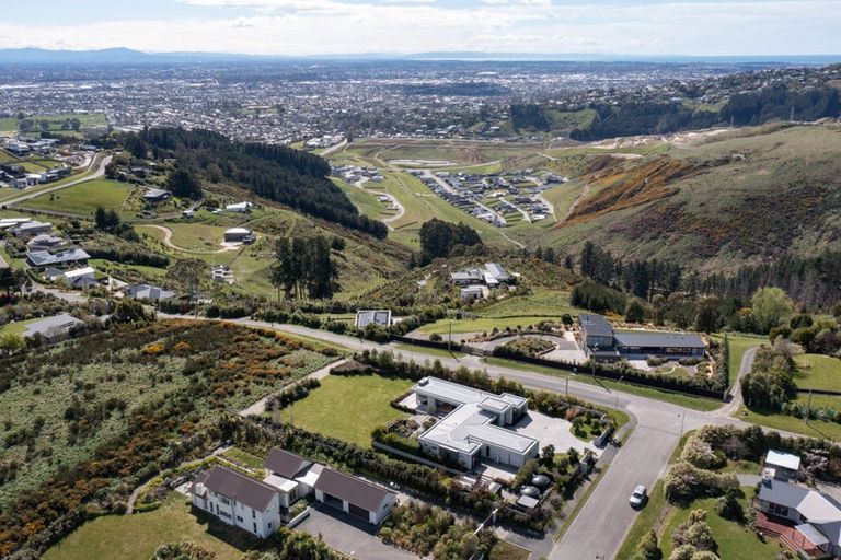 Photo of property in 2 Aglaia Place, Cracroft, Christchurch, 8022