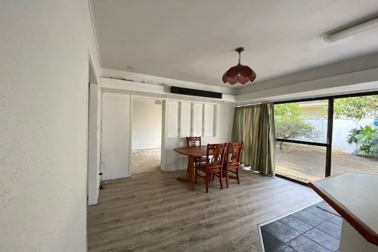 Photo of property in 1 Skilling Place, Farm Cove, Auckland, 2012