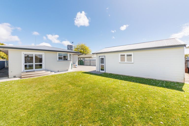 Photo of property in 10 Rennie Avenue, Milson, Palmerston North, 4414