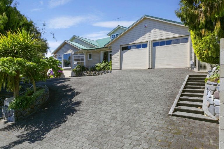 Photo of property in 70 Shepherd Road, Waipahihi, Taupo, 3330