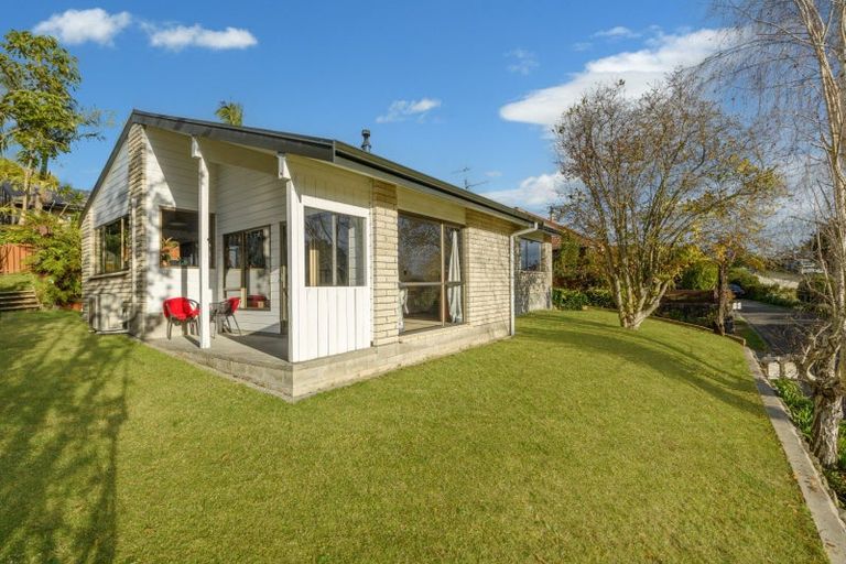 Photo of property in 129a Hinewa Road, Otumoetai, Tauranga, 3110