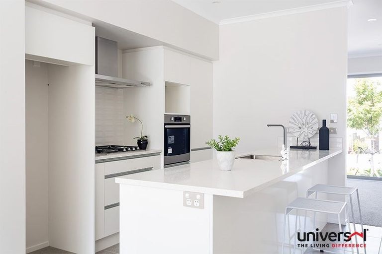 Photo of property in 12 Killick Place, Long Bay, Auckland, 0630