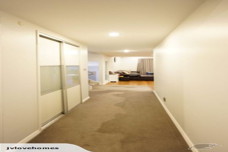 Photo of property in 10 Bayside Drive, Browns Bay, Auckland, 0630