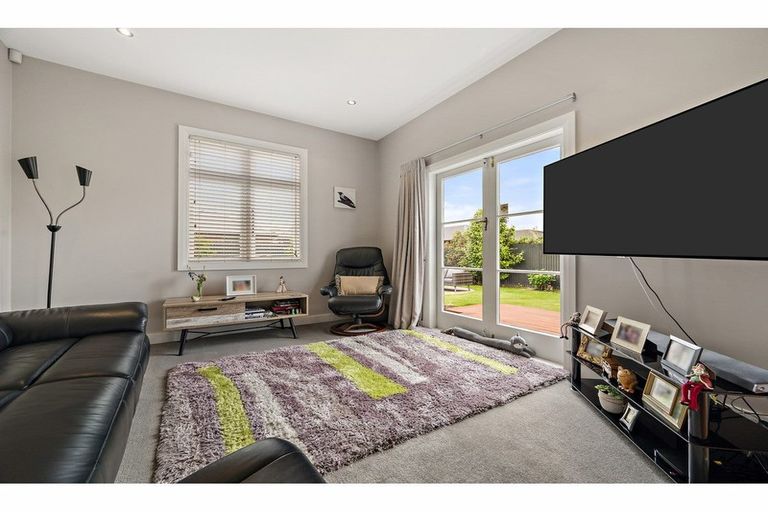 Photo of property in 6 Mortlake Street, Islington, Christchurch, 8042