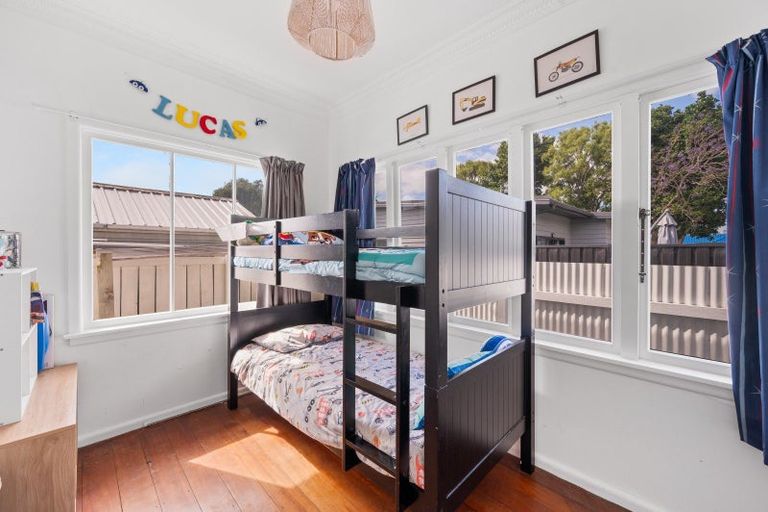 Photo of property in 14 Savage Crescent, Marewa, Napier, 4110