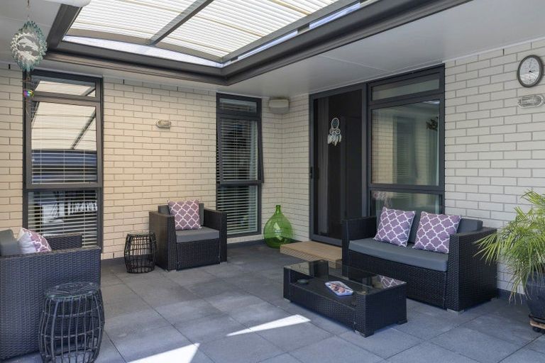 Photo of property in 32 Huka Heights Drive, Rangatira Park, Taupo, 3330