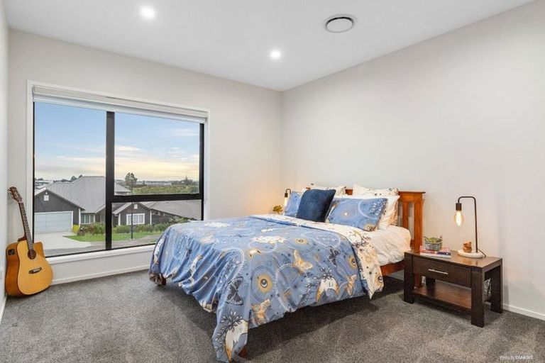 Photo of property in 14 Fisk Road, Pukekohe, 2120