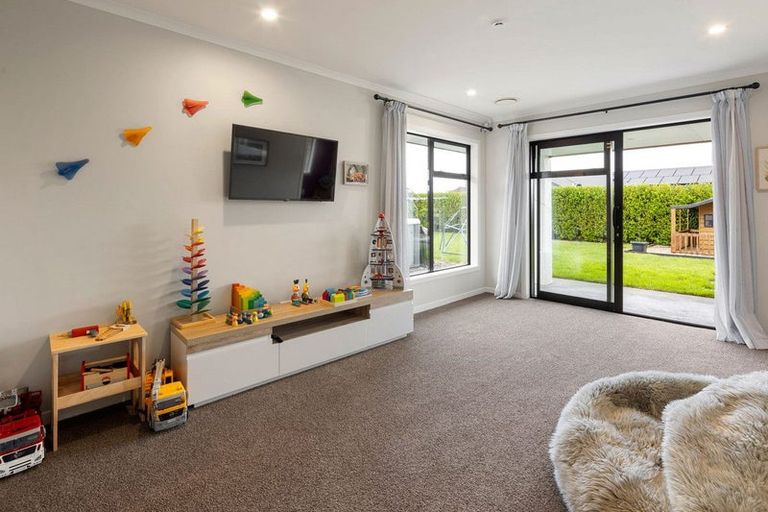 Photo of property in 39 Baxter Michael Crescent, Cambridge, 3434