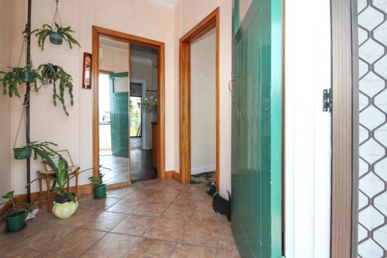 Photo of property in 403 Massey Street, Akina, Hastings, 4122