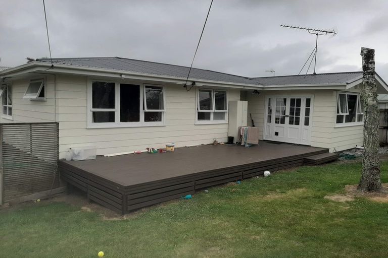 Photo of property in 26 Boundary Road, Opaheke, Papakura, 2113