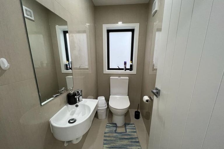 Photo of property in 25a Tawa Crescent, Manurewa, Auckland, 2102