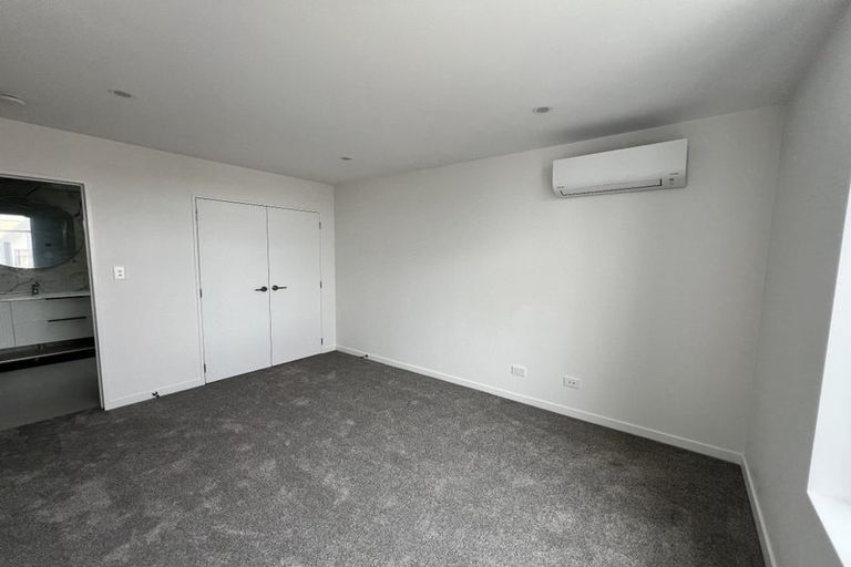 Photo of property in 100 Trafalgar Street, Waterloo, Lower Hutt, 5011