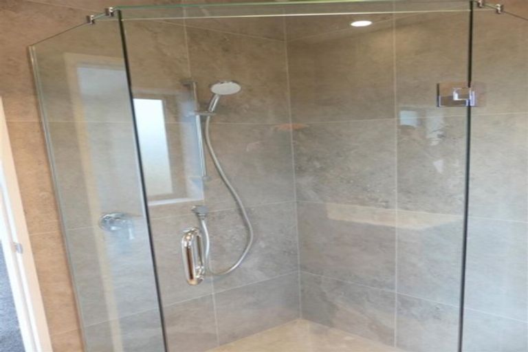 Photo of property in 3 Catherine Mclean Road, Pukekohe, 2120