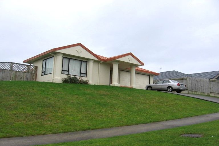 Photo of property in 21 Logan Way, Kelvin Grove, Palmerston North, 4414
