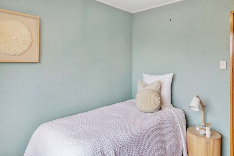 Photo of property in 10 Merlin Place, Gore, 9710