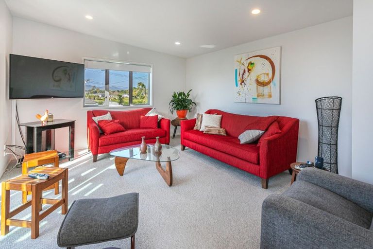 Photo of property in 54 Ocean Beach Road, Tairua, 3508