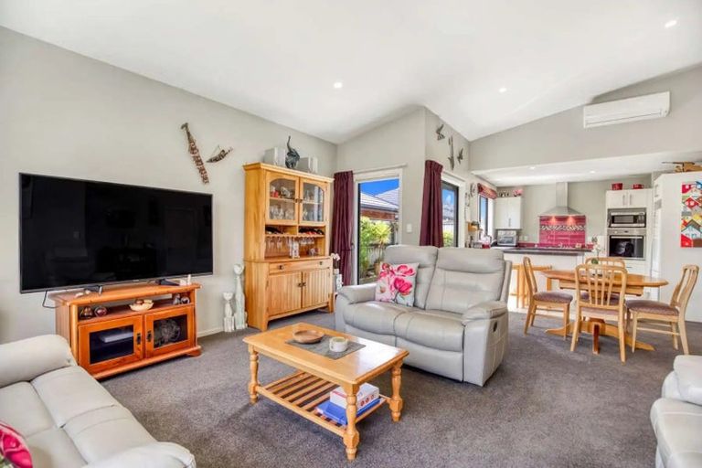 Photo of property in 9 Ward Street, Palmerston North, 4410