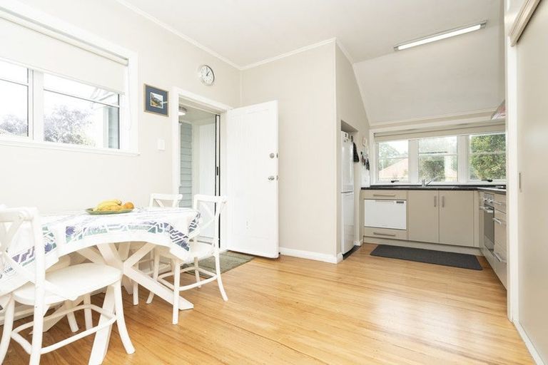 Photo of property in 73 Jellicoe Drive, Hamilton East, Hamilton, 3216