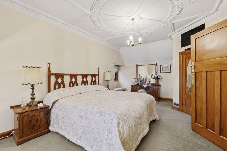 Photo of property in 209 Victoria Avenue, Hokowhitu, Palmerston North, 4410