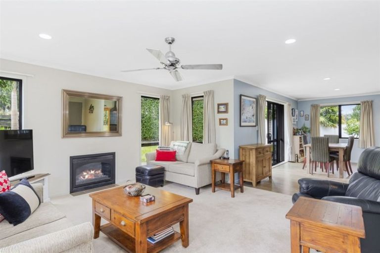 Photo of property in 2 Wakefield Drive, Bethlehem, Tauranga, 3110