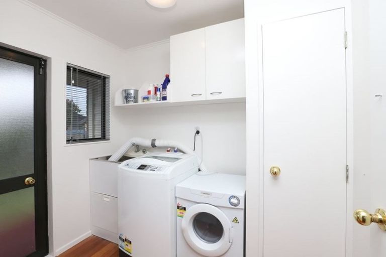 Photo of property in 27 Halcione Close, Flagstaff, Hamilton, 3210