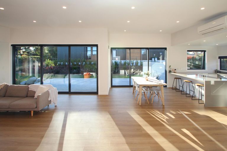 Photo of property in 64 Derwent Street, Oamaru North, Oamaru, 9400