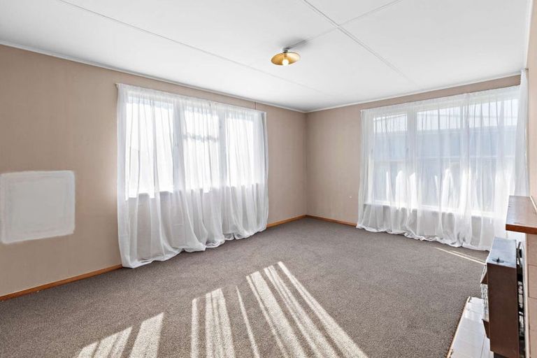 Photo of property in 172 Puriri Street, Castlecliff, Whanganui, 4501