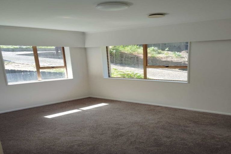 Photo of property in 4 Selwyn Avenue, Glen Eden, Auckland, 0602