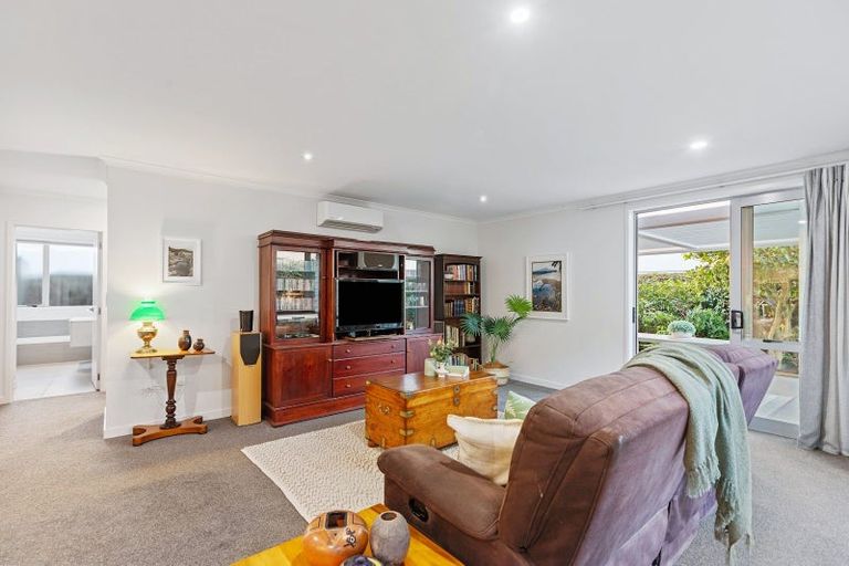 Photo of property in 114 Kennedy Road, Pyes Pa, Tauranga, 3112