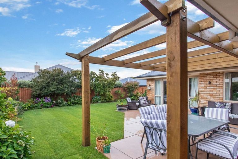 Photo of property in 10 Juniper Way, Prebbleton, 7604