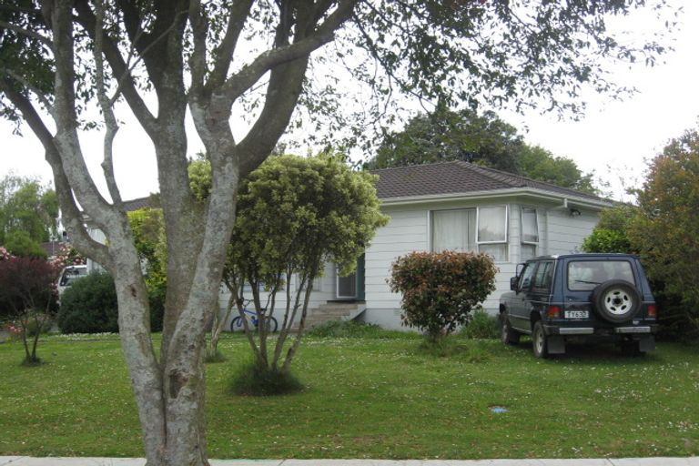 Photo of property in 14 Neems Place, Manurewa, Auckland, 2102