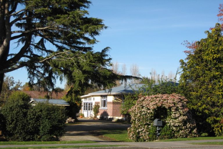 Photo of property in 61 Hamilton Street, East Gore, Gore, 9710