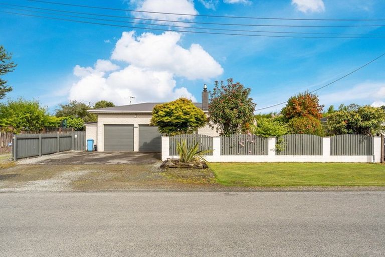 Photo of property in 114 Ruru Avenue, Otatara, Invercargill, 9879