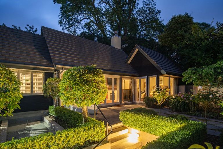 Photo of property in 13 Merlin Street, Roslyn, Dunedin, 9010