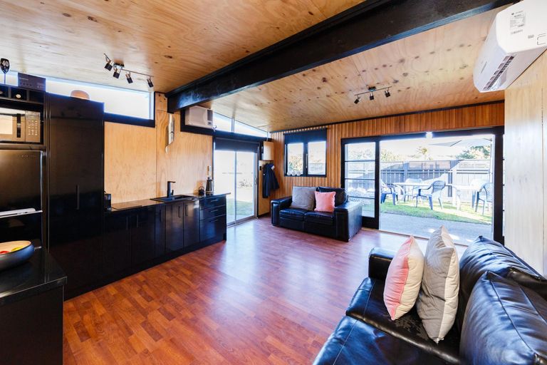 Photo of property in 13 Mack Street, Foxton Beach, Foxton, 4815