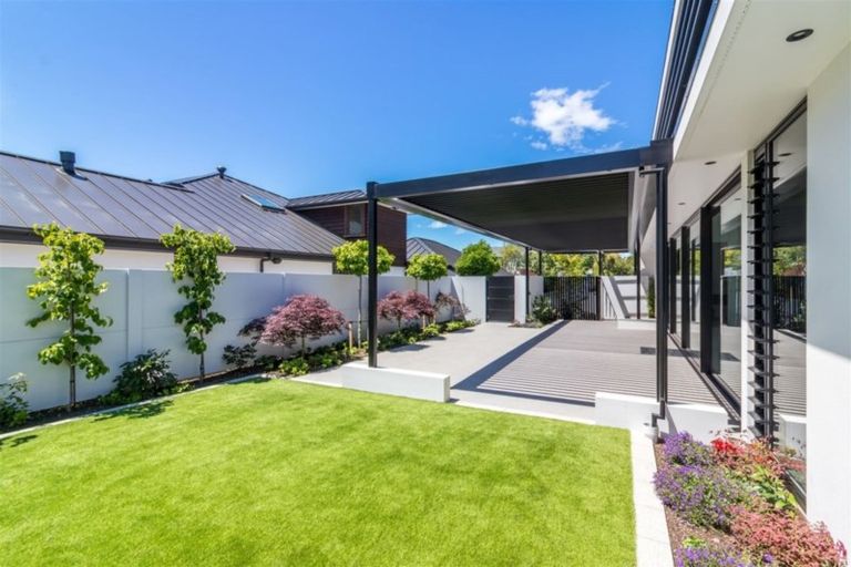 Photo of property in 31 Waiwetu Street, Fendalton, Christchurch, 8052