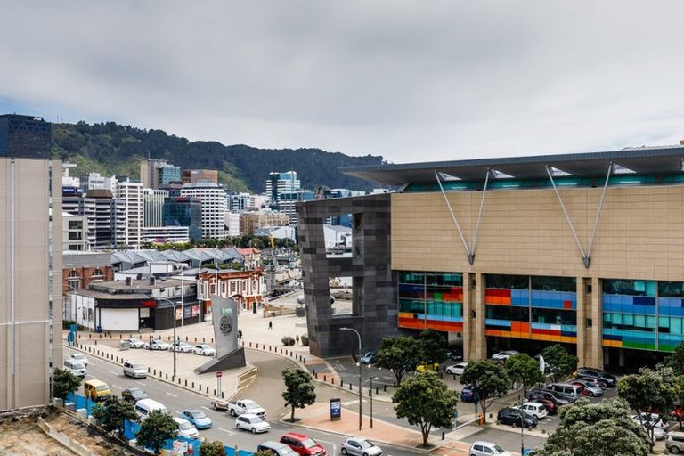 Photo of property in Monument Apartments, 7a/245 Wakefield Street, Te Aro, Wellington, 6011