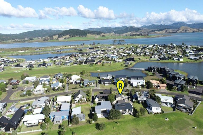 Photo of property in 113 The Fairway, Matarangi, Whitianga, 3592