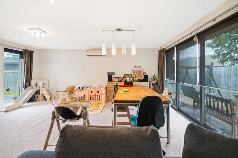 Photo of property in 24 Dinton Street, Russley, Christchurch, 8042