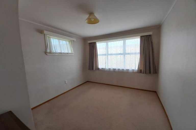 Photo of property in 6 Murray Avenue, Hawera, 4610