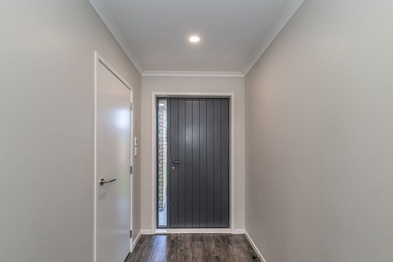Photo of property in 5a Mckenzie Street, Levin, 5510