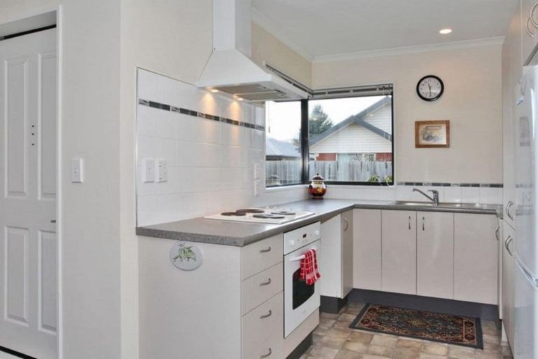 Photo of property in 2/14 Third Street, Belfast, Christchurch, 8051