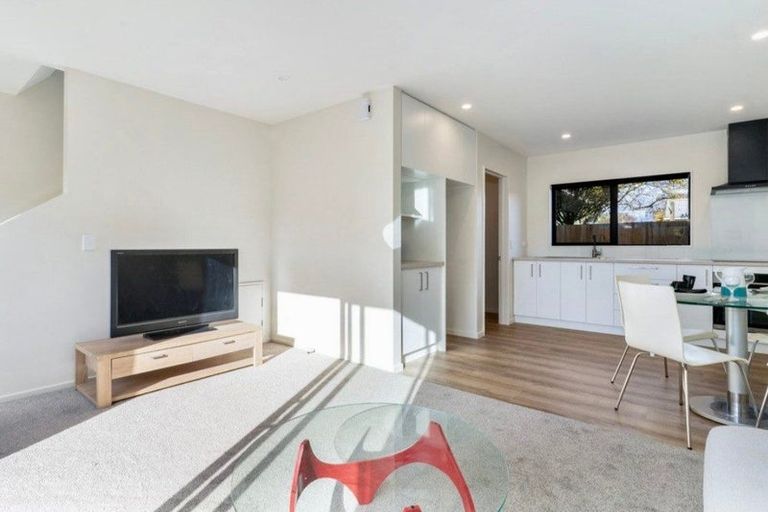 Photo of property in 5/11 Hulbert Street, Linwood, Christchurch, 8062