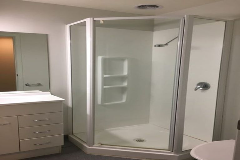 Photo of property in Orange Apartments/victoria Centr, 510/169 The Terrace, Wellington Central, Wellington, 6011